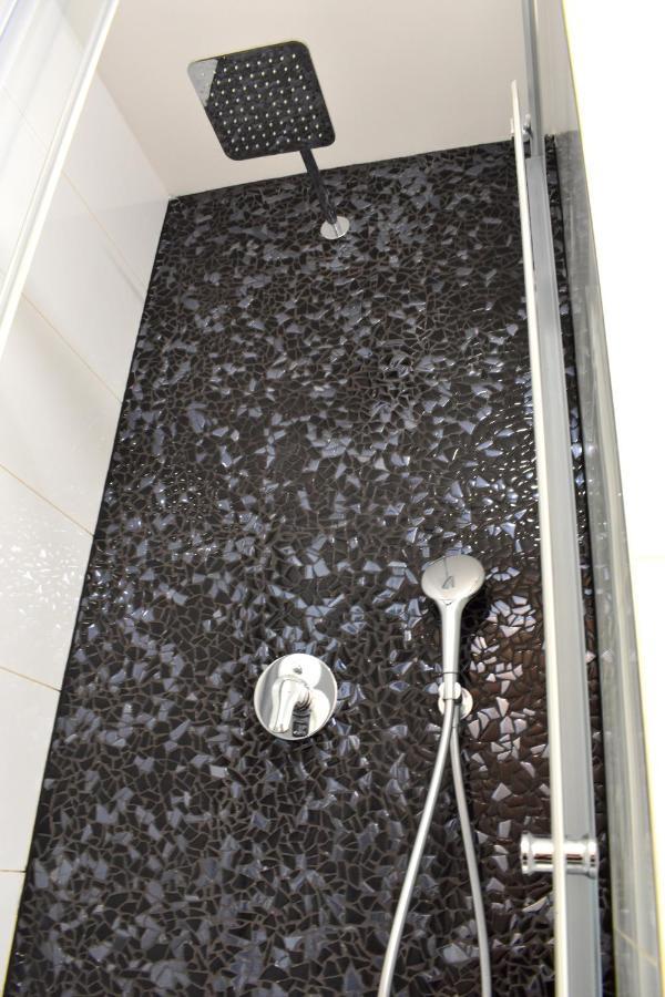 Lovely Apartment In Center Прага Екстер'єр фото