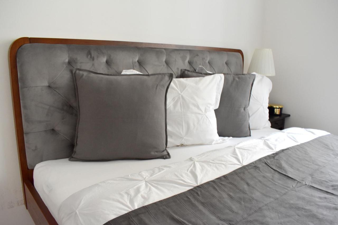 Lovely Apartment In Center Прага Екстер'єр фото